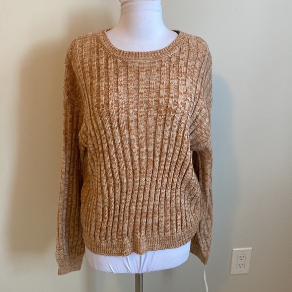 BlankNYC Toffee Crewneck Balloon Sleeve Sweater - Picture 3 of 10